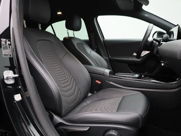 Mercedes-Benz A-Klasse (2023) — foto 29 van 46