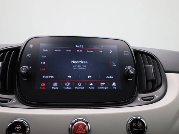 Fiat 500 (2021) — foto 6 van 37