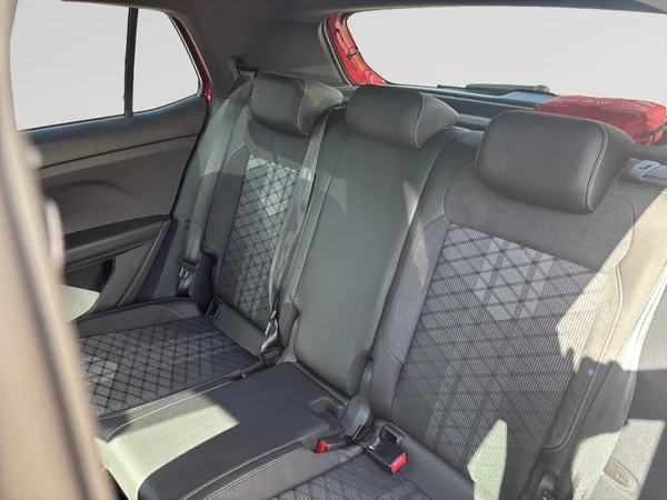 VOLKSWAGEN T-Cross (2024) — foto 10 van 24