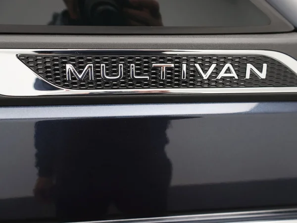 VOLKSWAGEN Multivan T7 eHybrid (PHEV) (2025) — foto 8 van 29