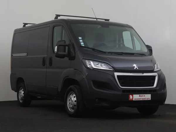 PEUGEOT Boxer (2021) — foto 18 van 23