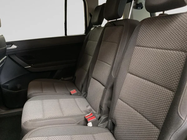 VOLKSWAGEN Touran (2025) — foto 10 van 22