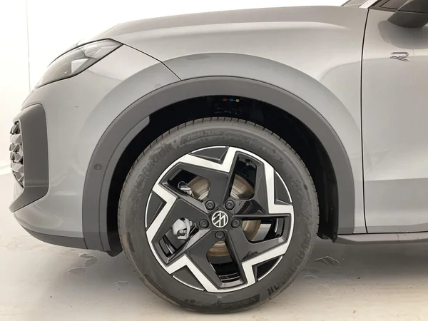 VOLKSWAGEN T-Roc (2026) — foto 17 van 36