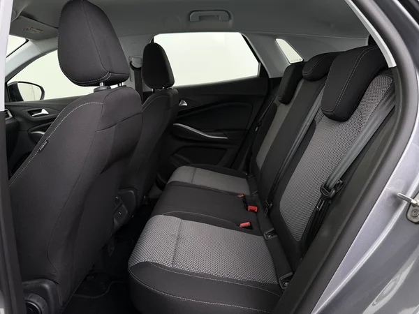 OPEL Grandland (2022) — foto 5 van 28