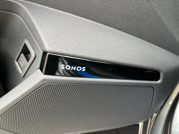 AUDI A3 Sedan (2025) — foto 2 van 19
