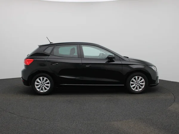 SEAT Ibiza (2023) — foto 36 van 39