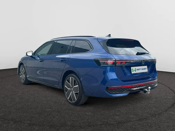 VOLKSWAGEN Passat Variant eHybrid (PHEV) (2026) — foto 6 van 18