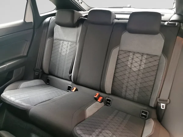 VOLKSWAGEN Taigo (2025) — foto 12 van 15