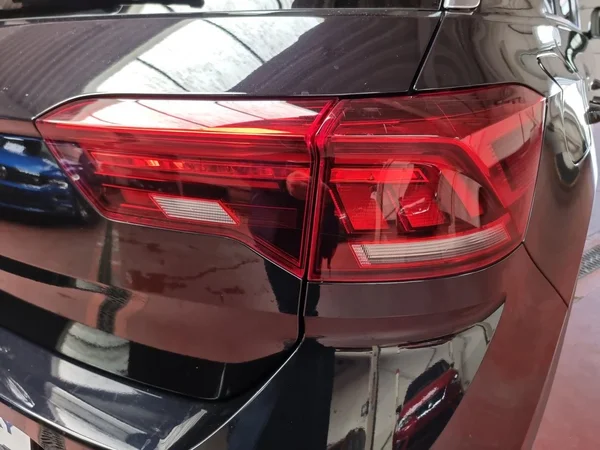 VOLKSWAGEN T-Roc (2022) — foto 9 van 23