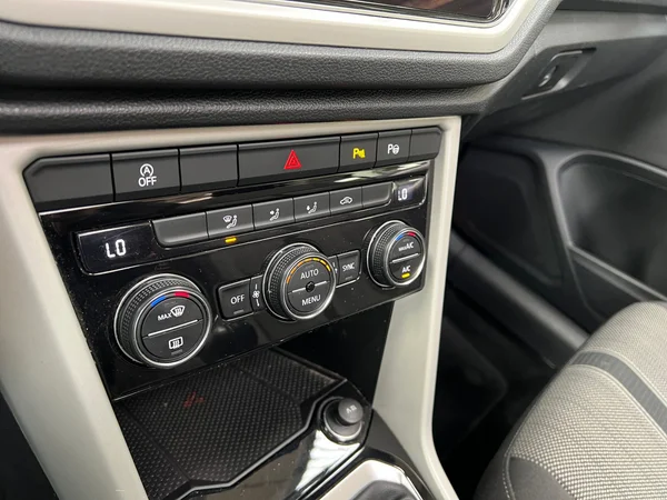 VOLKSWAGEN T-Roc Cabriolet (2021) — foto 4 van 20