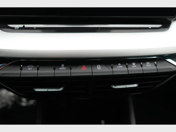 SKODA Octavia Combi (2023) — foto 5 van 30