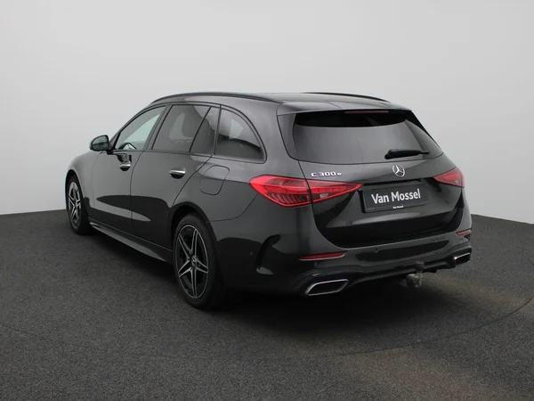 Mercedes-Benz C-Klasse (2023) — foto 12 van 60