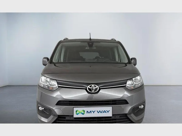 Toyota Proace City Verso Lwb (2020) — foto 12 van 24