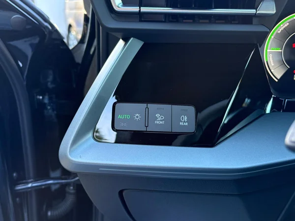 AUDI A3 Sportback PHEV (2025) — foto 22 van 24