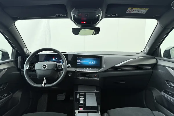 Opel Astra Sports Tourer (2025) — foto 21 van 21