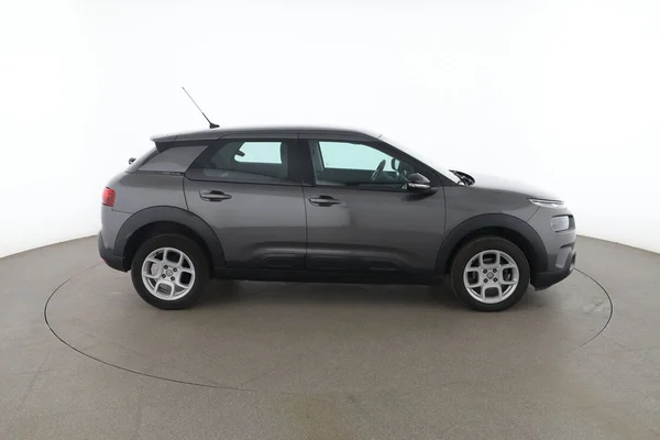 Citroen C4 (2020) — foto 13 van 16