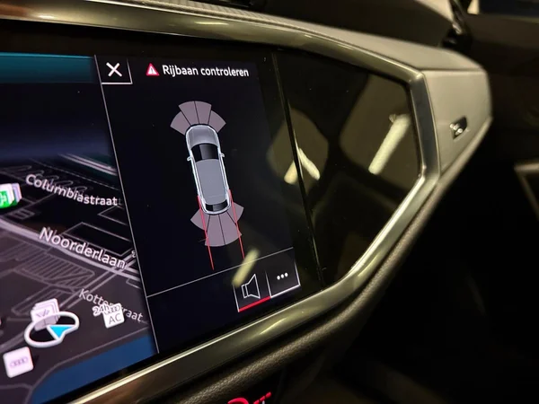 AUDI Q3 Sportback PHEV (2021) — foto 2 van 15
