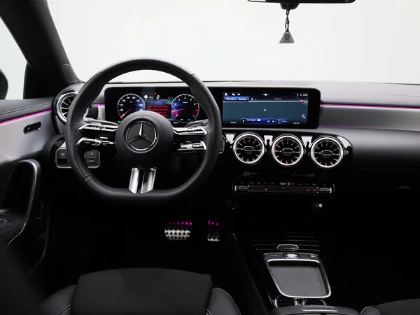 Mercedes-Benz CLA (2025) — foto 45 van 47