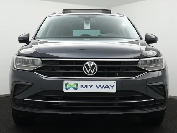VOLKSWAGEN Tiguan eHybrid (PHEV) (2021) — foto 25 van 29