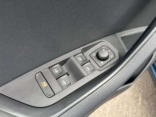 SKODA Karoq (2022) — foto 17 van 26