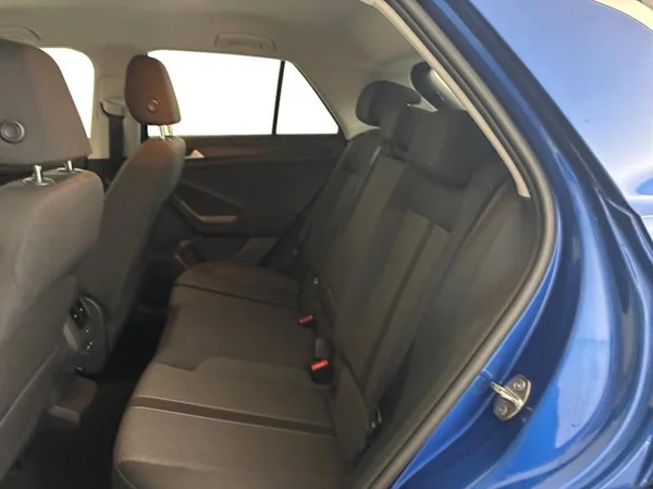 VOLKSWAGEN T-Roc (2022) — foto 8 van 17