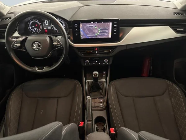 SKODA Scala (2021) — foto 4 van 25