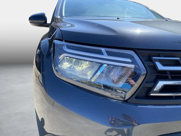 Dacia Duster (2022) — foto 8 van 20