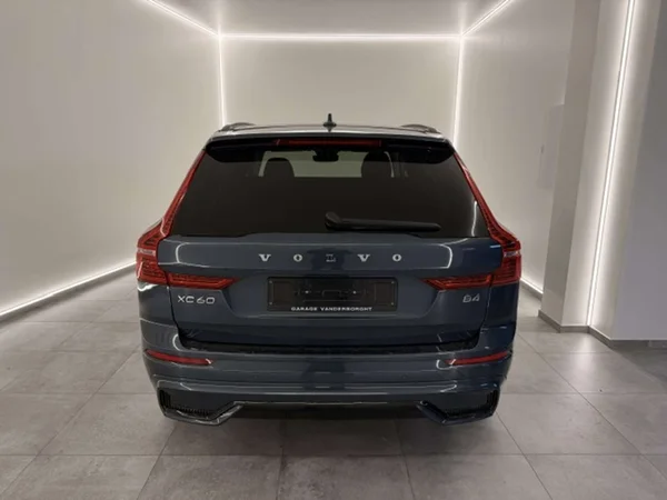 Volvo XC60 (2024) — foto 18 van 21