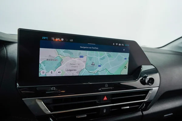 Citroen C4 (2024) — foto 18 van 86