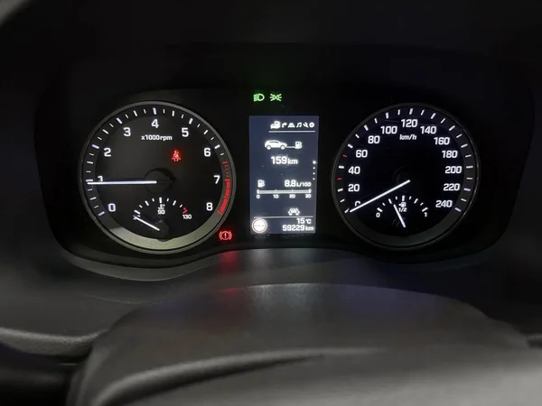 Hyundai Tucson (2017) — foto 3 van 21