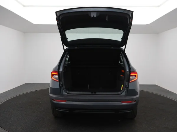 SKODA Karoq (2021) — foto 7 van 25