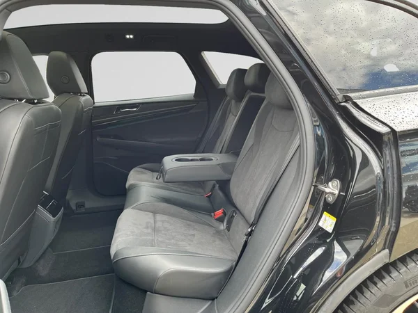 VOLKSWAGEN ID.7 Tourer (2025) — foto 19 van 22