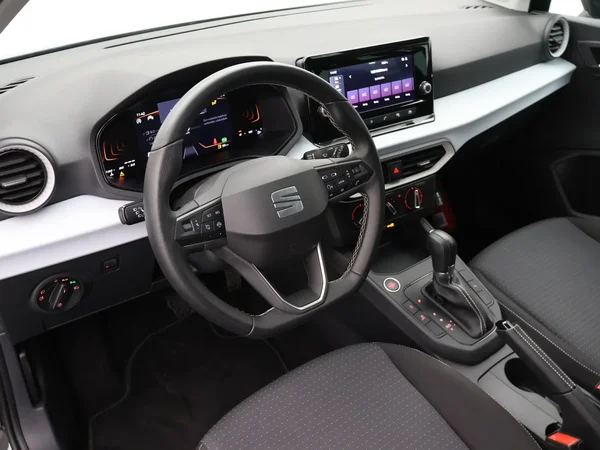 SEAT Ibiza (2025) — foto 8 van 25