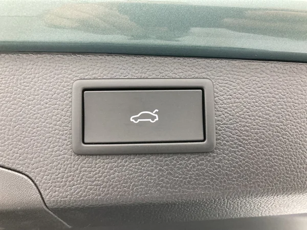 VOLKSWAGEN Passat SW (2025) — foto 13 van 36