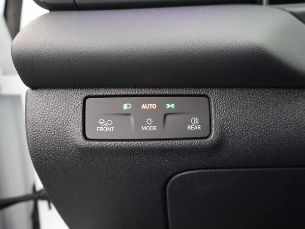 VOLKSWAGEN T-Roc (2025) — foto 17 van 25