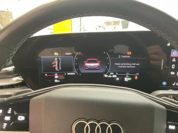 AUDI A5 Avant (2025) — foto 6 van 24