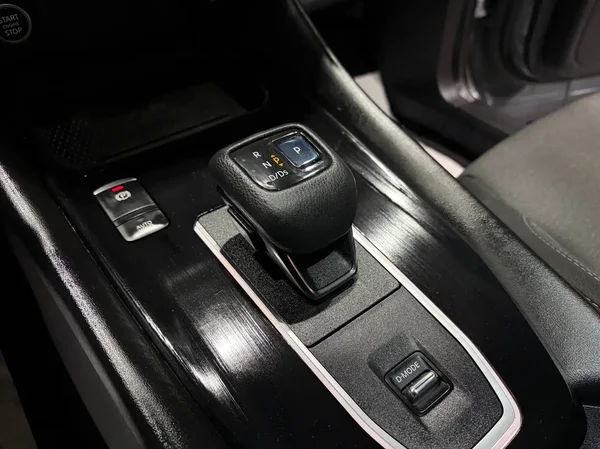 Nissan Qashqai (2021) — foto 8 van 26