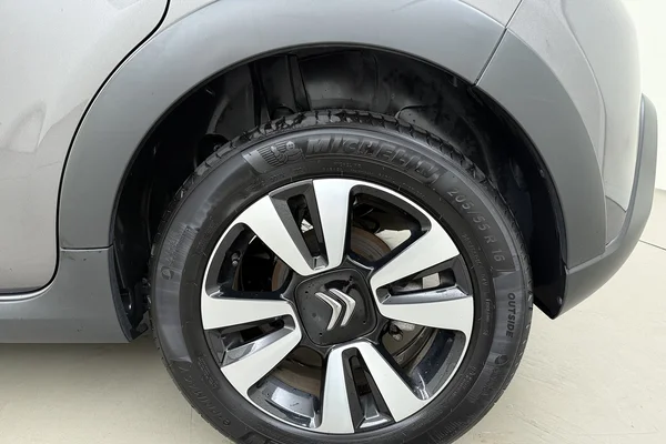 Citroen C3 (2024) — foto 16 van 19