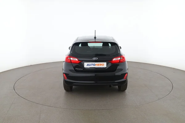Ford Fiesta (2019) — foto 11 van 16
