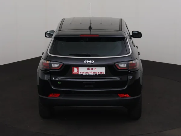 JEEP Compass (2024) — foto 26 van 29