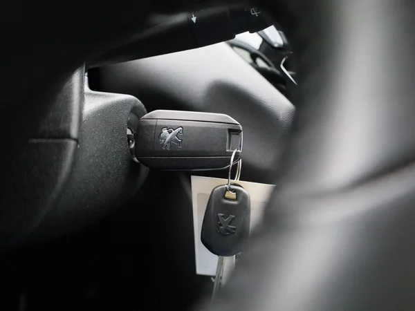 Peugeot 208 (2019) — foto 10 van 36