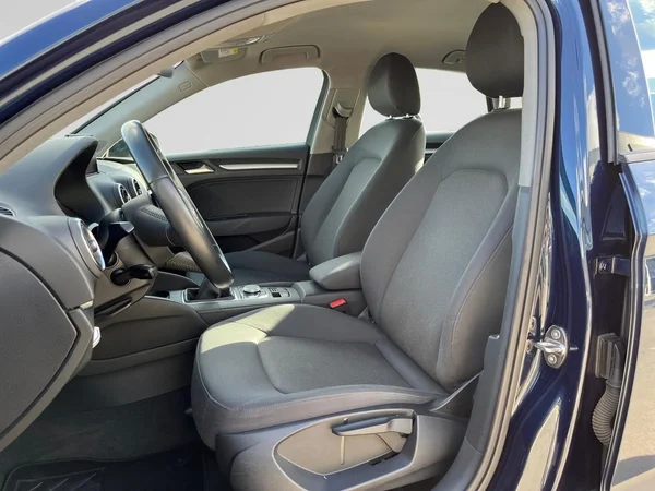 AUDI A3 Sedan (2019) — foto 16 van 20