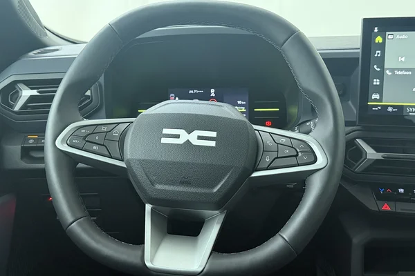 Dacia Bigster Hybrid (HEV) (2026) — foto 2 van 16