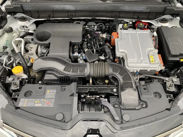 Renault Arkana (2021) — foto 8 van 22