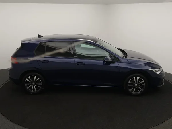 Volkswagen Golf (2021) — foto 25 van 28