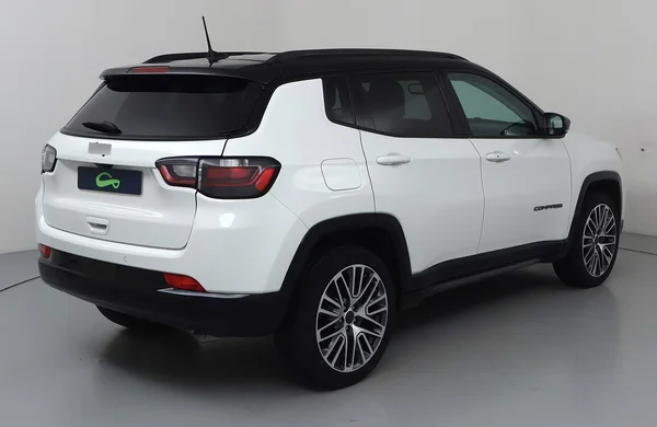 Jeep Compass (2025) — foto 26 van 30
