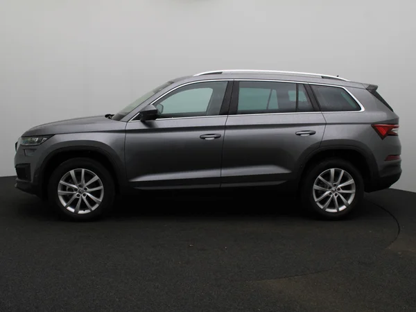 SKODA Kodiaq (2025) — foto 4 van 24
