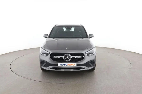 Mercedes-Benz GLA-Klasse (2021) — foto 15 van 16