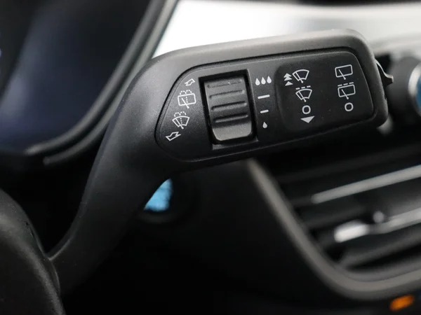 FORD Kuga (2024) — foto 15 van 28