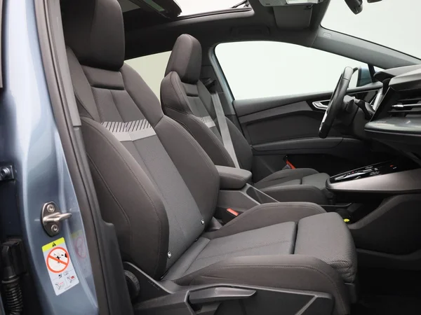 Audi Q4 e-tron (2021) — foto 37 van 48